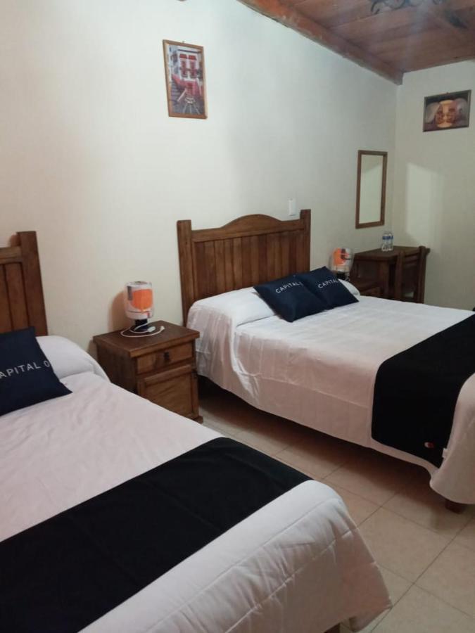 Casa Manning Y Salon La Troje Hotell Omitlan de Juarez Exteriör bild
