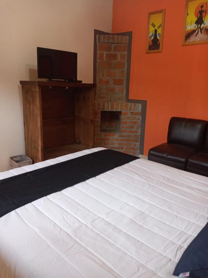 Casa Manning Y Salon La Troje Hotell Omitlan de Juarez Exteriör bild