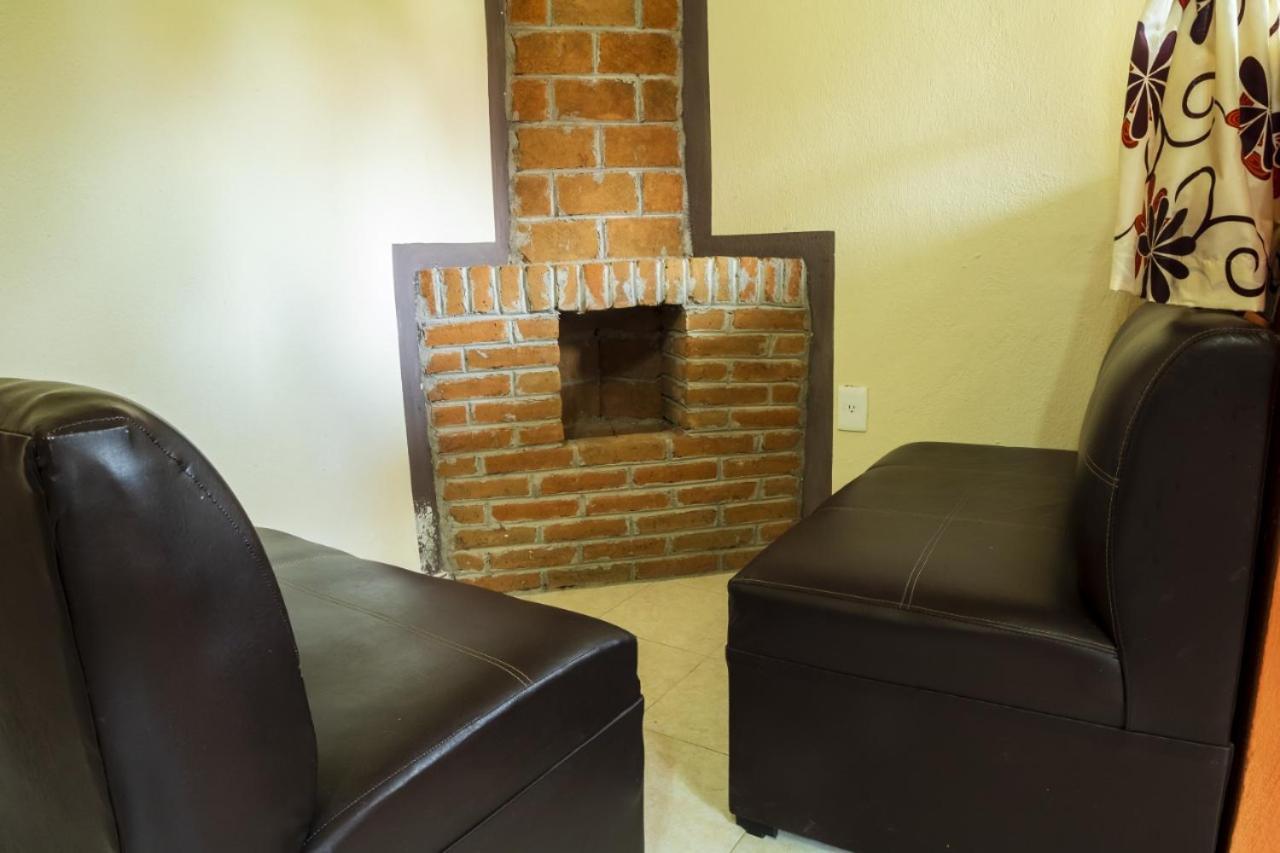 Casa Manning Y Salon La Troje Hotell Omitlan de Juarez Exteriör bild