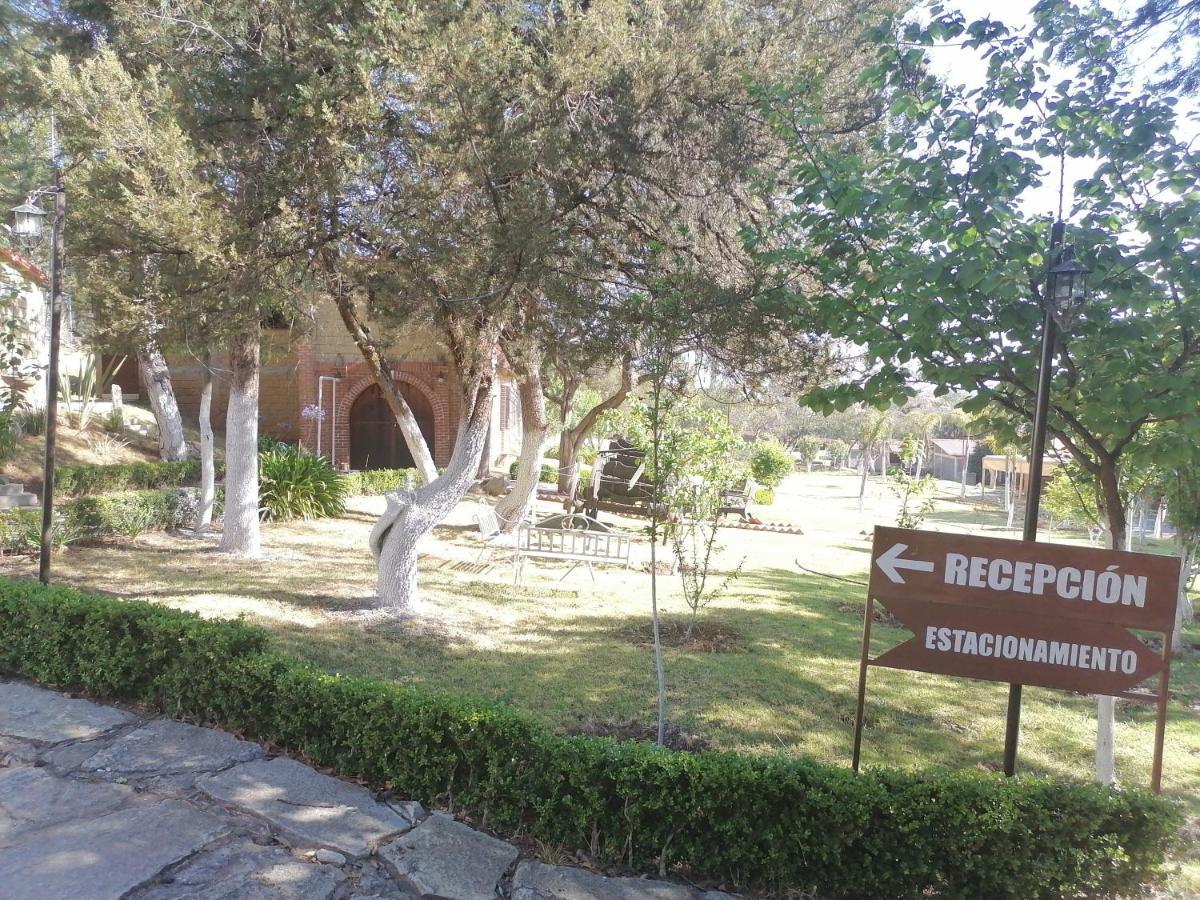 Casa Manning Y Salon La Troje Hotell Omitlan de Juarez Exteriör bild